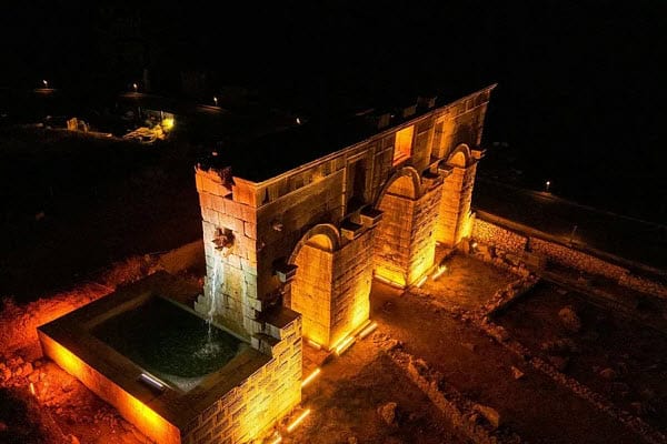 Фото Маяк в Патаре (Antik Deniz Feneri), Турция
